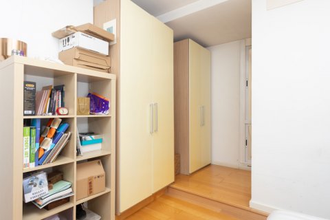 Apartment for sale Madrid, Spain 3 bedrooms, 189 sq.m. No. 107747 - photo 13