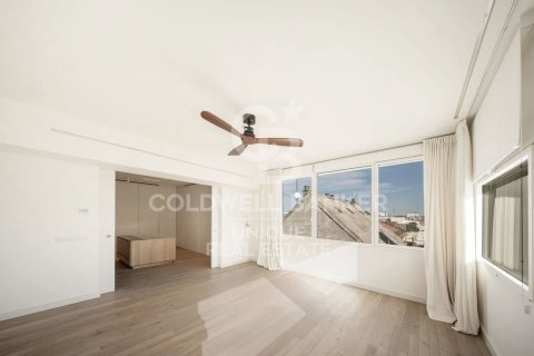 Kattohuoneisto myytävänä Madrid, Espanja, 4 makuuhuonetta, 366 m2 No. 157107 - kuva 21