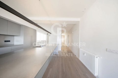 Kattohuoneisto myytävänä Madrid, Espanja, 4 makuuhuonetta, 366 m2 No. 157107 - kuva 17