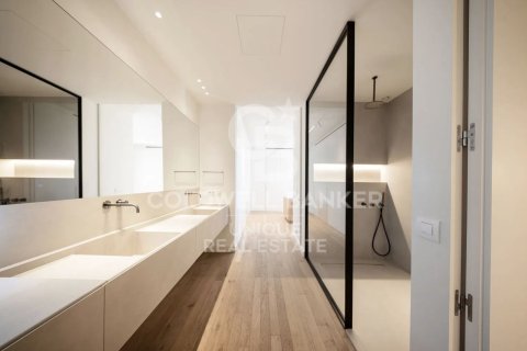 Kattohuoneisto myytävänä Madrid, Espanja, 4 makuuhuonetta, 366 m2 No. 157107 - kuva 25