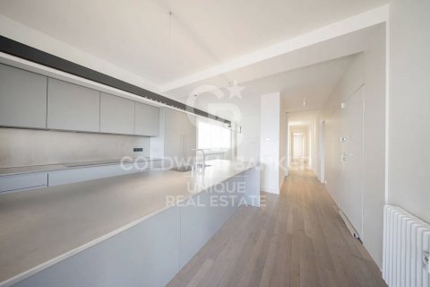 Kattohuoneisto myytävänä Madrid, Espanja, 4 makuuhuonetta, 366 m2 No. 157107 - kuva 16