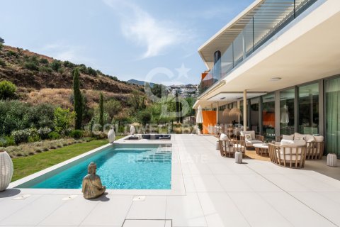 Huoneisto myytävänä Mijas, Malaga, Espanja, 3 makuuhuonetta, 130 m2 No. 157109 - kuva 2