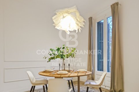 Apartamento en venta en Barcelona, España 3 dormitorios, 92 m2 No. 157105 - foto 6