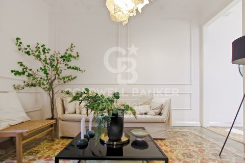 Apartamento en venta en Barcelona, España 3 dormitorios, 92 m2 No. 157105 - foto 3