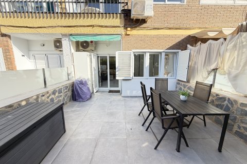 Appartamento a La Zenia, Alicante, Spagna 2 camere da letto, 53 mq. N° 195997