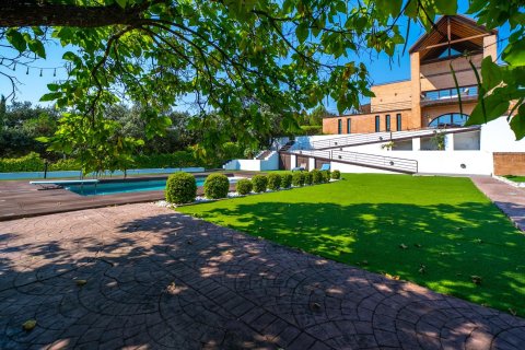 Wohnung zum Verkauf in Las Rozas de Madrid, Madrid, Spanien 8 Schlafzimmer, 816 m2 Nr. 182077 - Foto 19