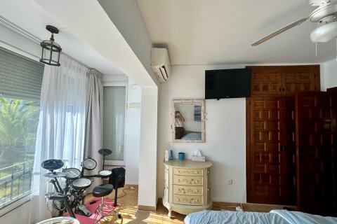 Bungalo pārdošanā L'Alfàs del Pi, Alicante, Spānijā 3 istabas, 113 m2 Nr. 182076 - attēls 20