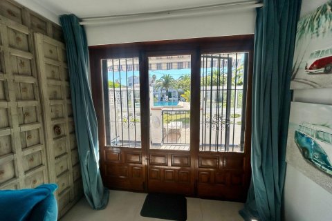 Bungalo pārdošanā L'Alfàs del Pi, Alicante, Spānijā 3 istabas, 113 m2 Nr. 182076 - attēls 24