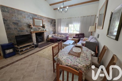 Casa in vendita a Calasparra, Murcia, Spagna 4 camere da letto, 125 mq. N° 172122 - foto 2