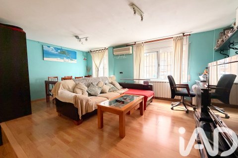 Apartment for sale in Vallirana, Barcelona, Spain 52 sq.m. No. 184816 - photo 3