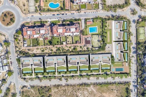 Apartment for sale in Estepona, Malaga, Spain 3 bedrooms, 192.07 sq.m. No. 193287 - photo 4