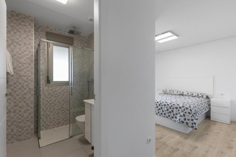 Apartament w Los Dolses, Alicante, Hiszpania 3 sypialnie, nr 147650 – zdjęcie 13