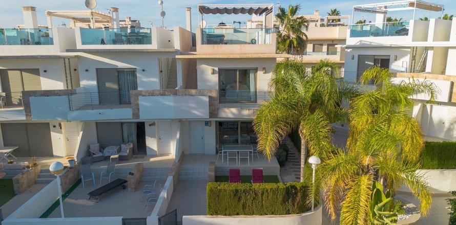 Townhouse in Ciudad Quesada, Alicante, Spain 3 bedrooms, 124 sq.m. No. 147647