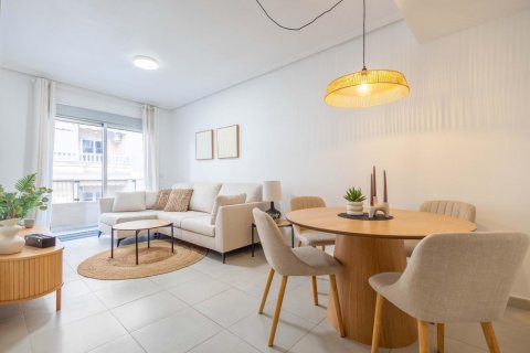 Huoneisto Torrevieja, Alicante, Espanja 3 makuuhuonetta, 92 m2 No. 147649