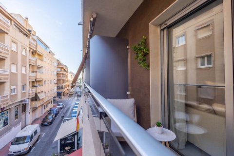 Apartment à vendre à Torrevieja, Alicante, Espagne, 3 chambres, 92 m2 No. 147649 - photo 9