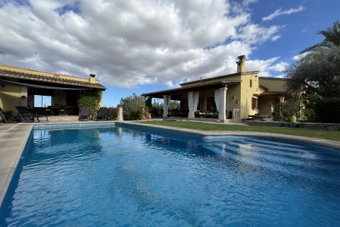 Finca for rent Inca, Mallorca, Spain 4 bedrooms, 142 sq.m. No. 139728 - photo 2