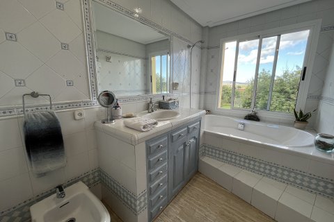 Finca for rent Inca, Mallorca, Spain 4 bedrooms, 142 sq.m. No. 139728 - photo 13