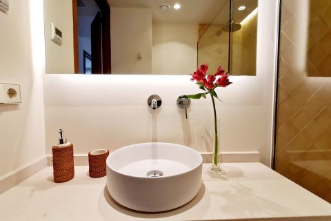 Apartment for rent Palma de Majorca, Mallorca, Spain 2 bedrooms, 73 sq.m. No. 139725 - photo 12