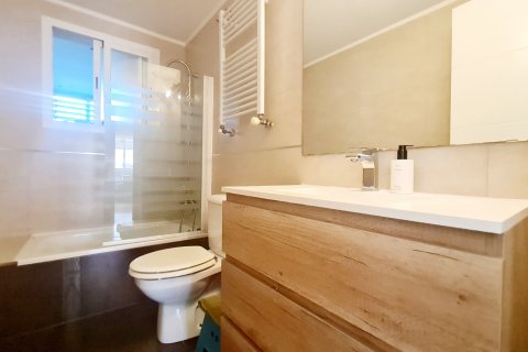 Apartment for rent Palma de Majorca, Mallorca, Spain 3 bedrooms, 108 sq.m. No. 139726 - photo 13