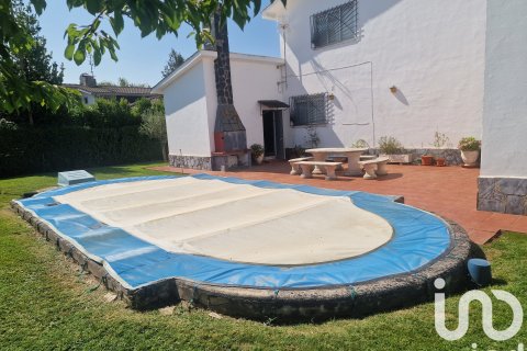 Продажа дома в Вильядангос-дель-Парамо, Леон, Испания 4 спальни, 265м2 №153213 - фото 22