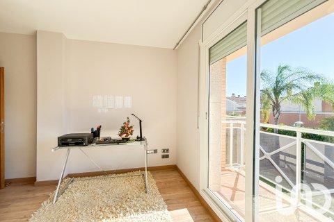 House zum Verkauf in Cambrils, Tarragona, Spanien 5 Schlafzimmer, 289 m2 Nr. 153218 - Foto 17