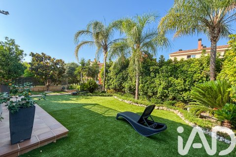 House zum Verkauf in Cambrils, Tarragona, Spanien 5 Schlafzimmer, 289 m2 Nr. 153218 - Foto 2