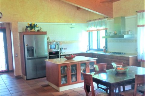 Dom w Mora d'Ebre, Tarragona, Hiszpania 5 sypialni, 375 mkw. nr 153219 – zdjęcie 22