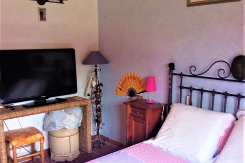 Dom w Mora d'Ebre, Tarragona, Hiszpania 5 sypialni, 375 mkw. nr 153219 – zdjęcie 20