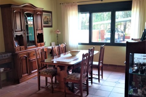 Dom w Mora d'Ebre, Tarragona, Hiszpania 5 sypialni, 375 mkw. nr 153219 – zdjęcie 7