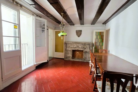 Продажа квартиры в Барселона, Испания 3 спальни, 118м2 №153215 - фото 3