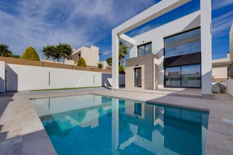 Villa in Torrevieja, Alicante, Spanien 4 Schlafzimmer, 238 m2 Nr. 136240