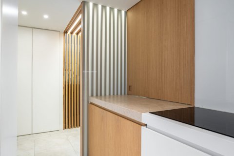 Appartamento in vendita Madrid, Spagna 4 camere da letto, 236 mq. N° 117152 - foto 13