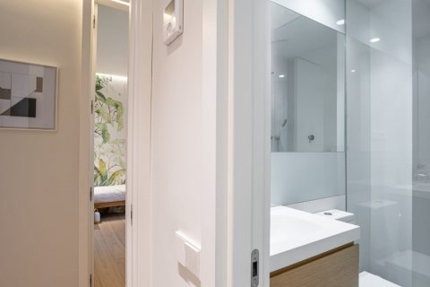 Appartamento in vendita Madrid, Spagna 4 camere da letto, 236 mq. N° 117152 - foto 20