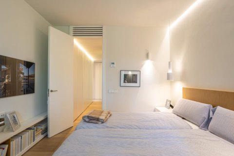 Appartamento in vendita Madrid, Spagna 4 camere da letto, 236 mq. N° 117152 - foto 11