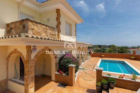 Dom w Lloret de Mar, Girona, Hiszpania 4 sypialnie, 320 mkw. nr 176991 – zdjęcie 22