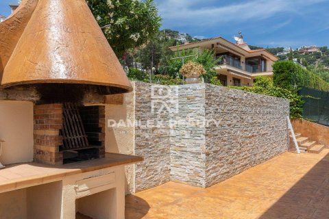 Dom w Lloret de Mar, Girona, Hiszpania 4 sypialnie, 320 mkw. nr 176991 – zdjęcie 19