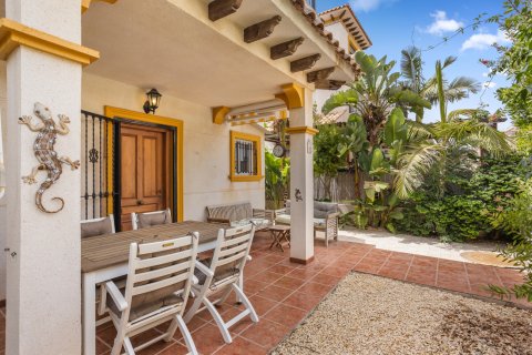 Townhouse for sale in Alicante, Spain 2 bedrooms, 75 sq.m. No. 196808 - photo 5