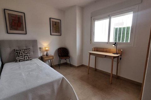 Apartment for sale in La Zenia, Alicante, Spain 2 bedrooms, 69 sq.m. No. 165524 - photo 9