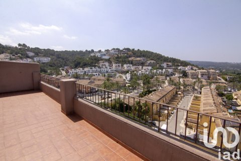 Hus till salu i Alzira, Valencia, Spanien 4 sovrum, 290 kvm. Nr. 153334 - foto 22