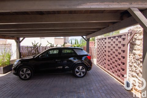 Hus till salu i Alzira, Valencia, Spanien 4 sovrum, 290 kvm. Nr. 153334 - foto 29