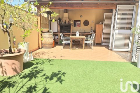 Hus till salu i Sabadell, Barcelona, Spanien 4 sovrum, 533 kvm. Nr. 153336 - foto 26