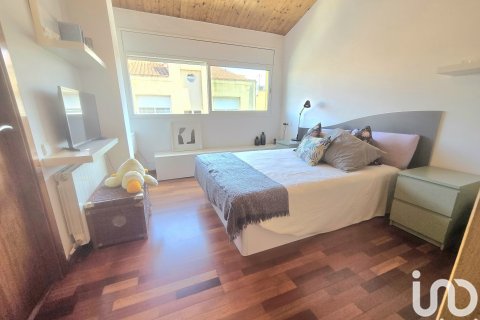 Hus till salu i Sabadell, Barcelona, Spanien 4 sovrum, 533 kvm. Nr. 153336 - foto 11