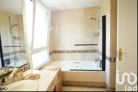 Rindu māja pārdošanā Marbella, Malaga, Spānijā 2 istabas, 171.8 m2 Nr. 153333 - attēls 25