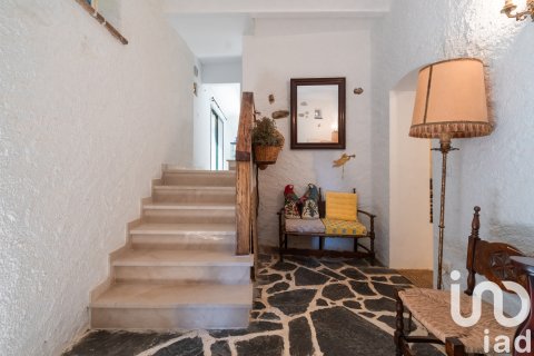 Dom w Navata, Girona, Hiszpania 3 sypialnie, 177 mkw. nr 153330 – zdjęcie 16