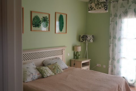 Townhouse for sale in San Roque, Cadiz, Spain 3 bedrooms, 205 sq.m. No. 153332 - photo 28