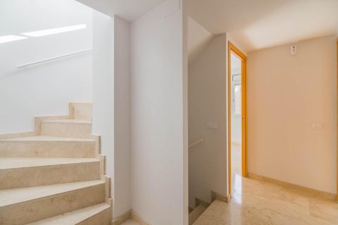 Duplex à vendre Barcelona, Espagne, 3 chambres, 273 m2 No. 133506 - photo 13