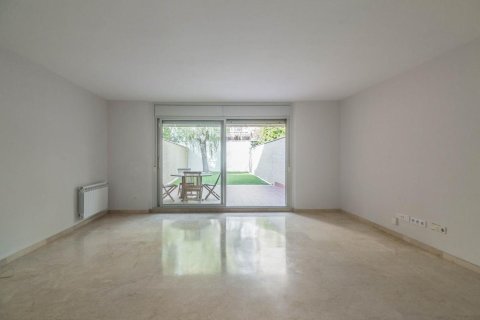 Duplex à vendre Barcelona, Espagne, 3 chambres, 273 m2 No. 133506 - photo 25