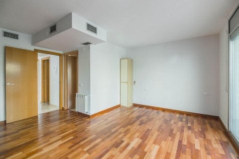 Duplex à vendre Barcelona, Espagne, 3 chambres, 273 m2 No. 133506 - photo 10