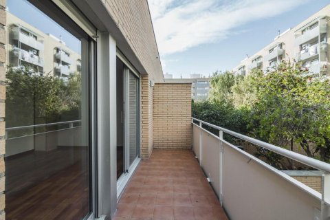 Duplex à vendre Barcelona, Espagne, 3 chambres, 273 m2 No. 133506 - photo 8
