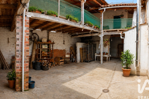 Сasa en venta en León, España 6 dormitorios, 594 m2 No. 186086 - foto 22